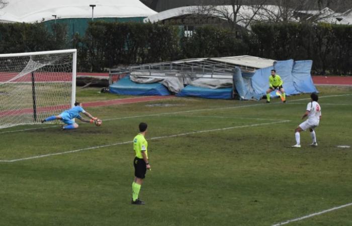 FUSSBALL-EXZELLENZ: VIANESE ERRINGT MIT SPORTING SCANDIANO SIEG IM DERBY