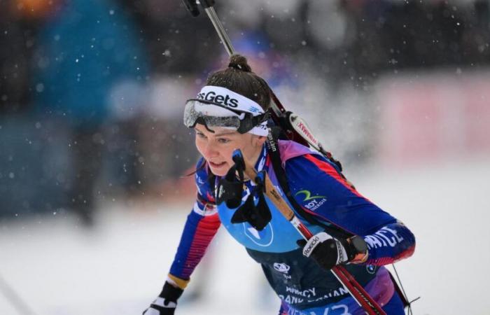 Frustrierender vierter Platz für Jeanne Richard beim Massenstart von Grand-Bornand