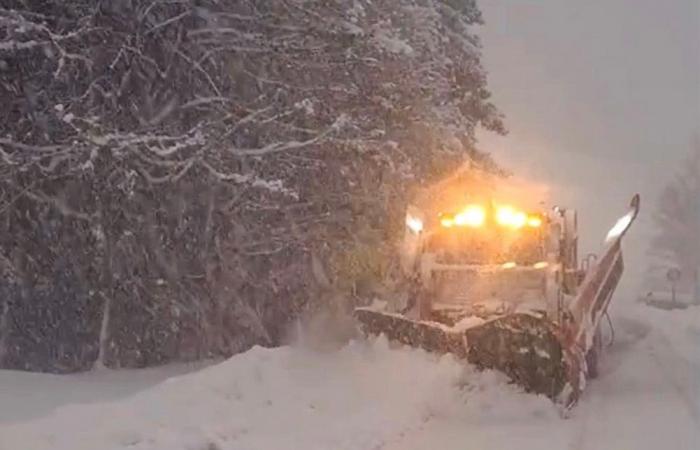 Neuer Schneesturm in den Bergen!