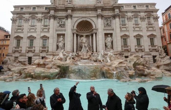 Der Trevi-Brunnen wird nach der Reinigung wieder geöffnet, abhängig von Touristen