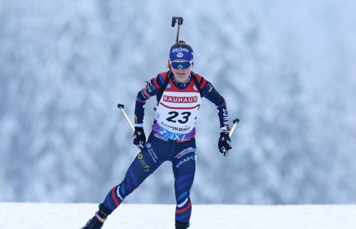 Biathlon-Weltcup 2024/25 in Annecy – Le Grand Bornand: Jeanne Richard hat ein Zehntel des Massenstart-Podiums