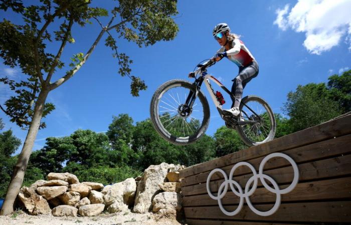 Pauline Ferrand-Prévot, nach olympischem Gold im Sattel für 2025