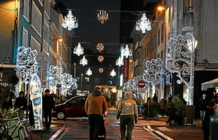 Die Einwohner von Lorient waren sich uneinig über die Weihnachtsbeleuchtung und Unterhaltung