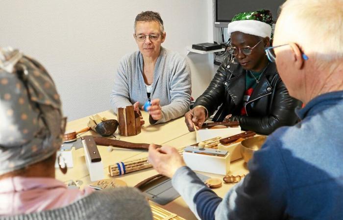 „Hier vergessen wir die Krankheit“: Musik lindert Krankheiten im Krankenhaus von Quimper