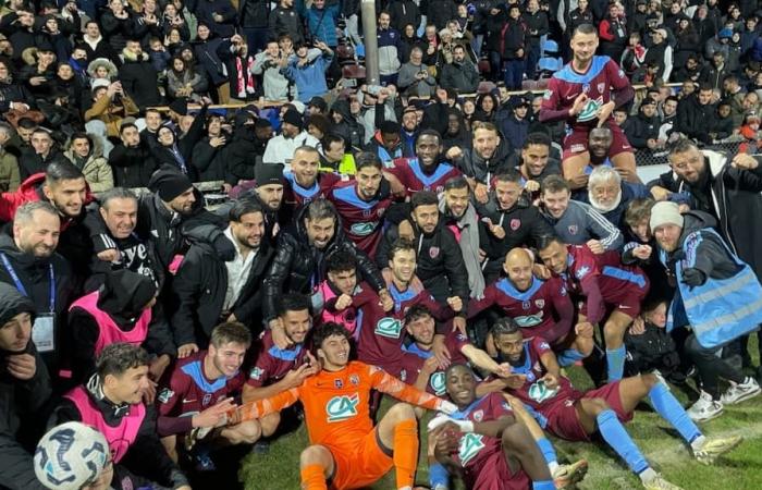 „Eine besondere Würze“, feiern die Spieler von Bourgoin-Jallieu das zukünftige Derby gegen OL