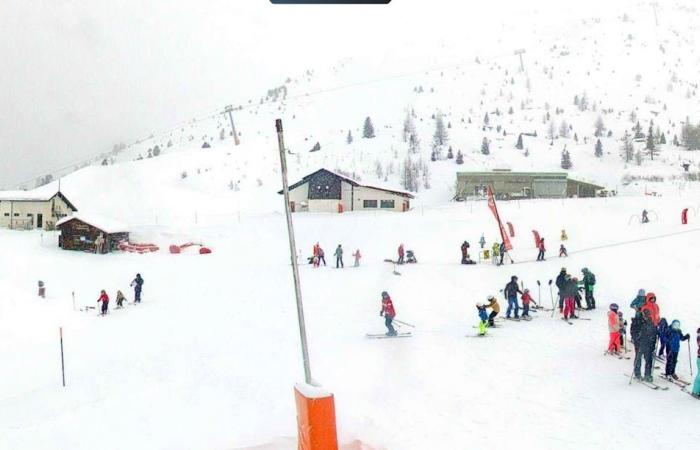 Starker Schneefall in den Alpen: Orangefarbene Wachsamkeit