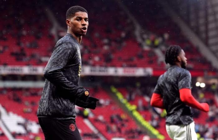 Marcus Rashford hat die Umkleidekabine komplett auf den Kopf gestellt!