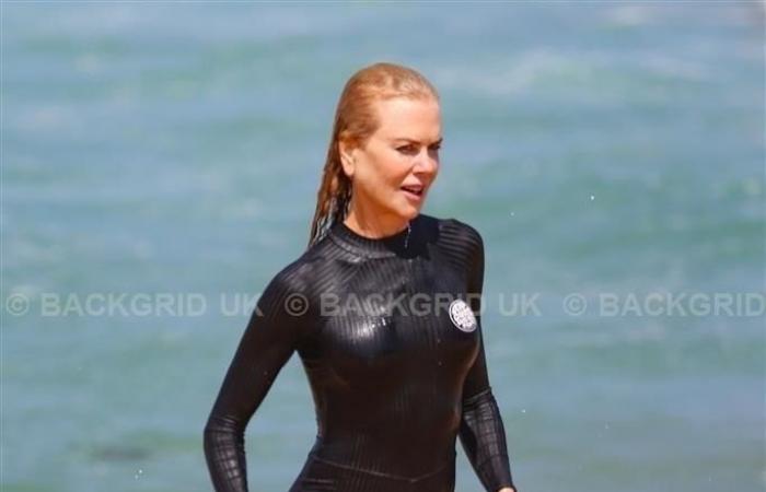 Die langbeinige Nicole Kidman, 57, erlebt während der bittersüßen Pause mit Keith Urban den absoluten Baywatch-Moment