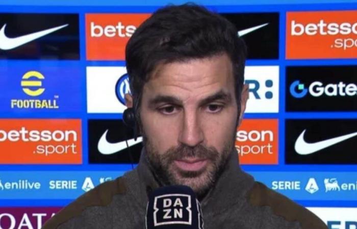 Fabregas muss nach Inter-Como das TV-Interview geben, würde aber gerne etwas anderes machen: Die Aufrichtigkeit ist beunruhigend