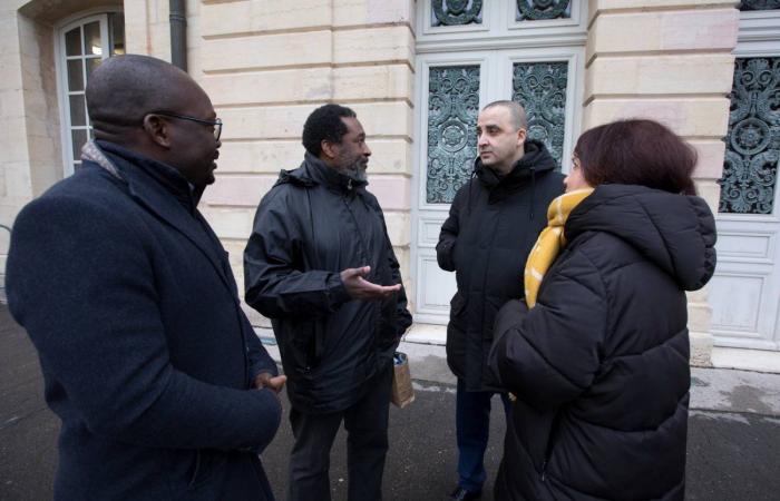 DIJON: Eine Schweigeminute zum Gedenken an die Opfer des Zyklons Chido in Mayotte