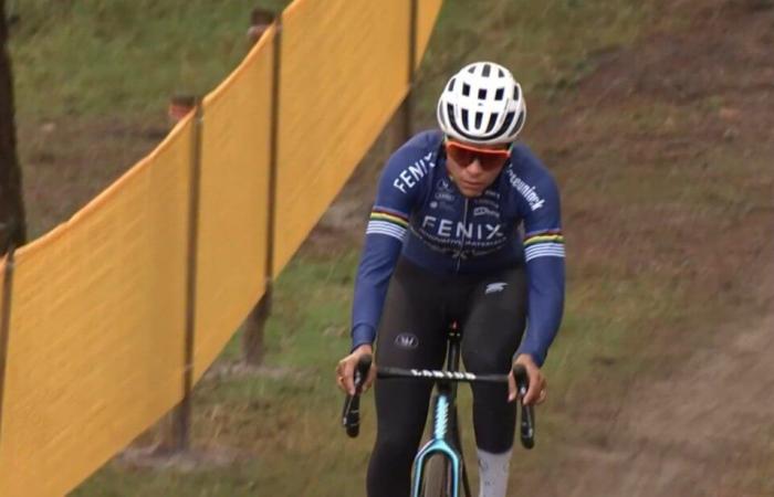 Ceylin Alvarado holt sich beim Superprestige Mol den zweiten Sieg in zwei Tagen