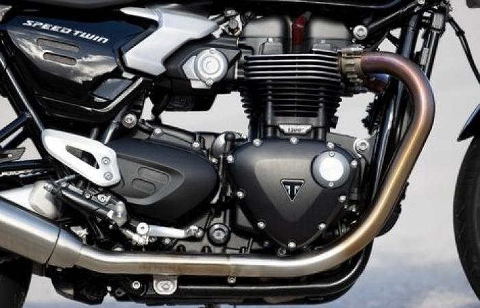 Beim Test der neuen Triumph Speed ​​Twin 1200 stellen wir fest, dass der klassische Sport auf dem Vormarsch ist