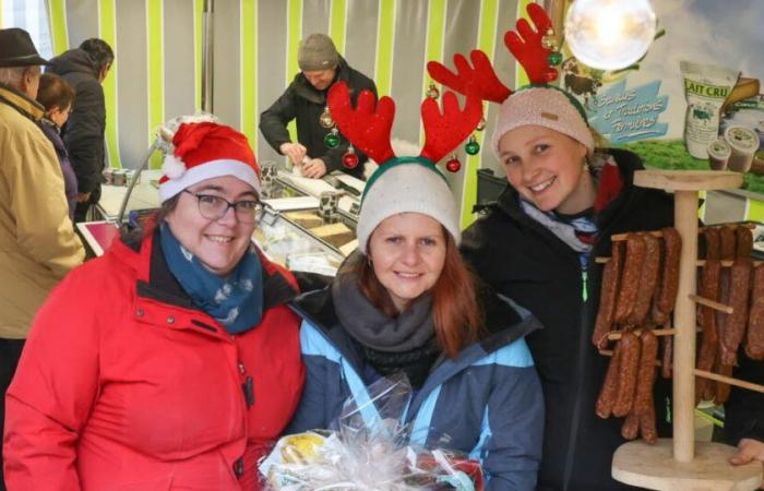 Masevaux-Niederbruck. Bauernbruderschaft und Weihnachtstradition auf dem Wintermarkt