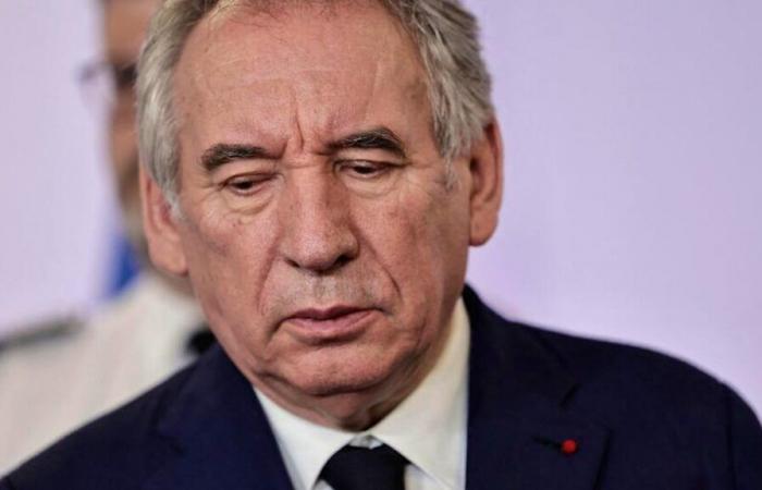 Die Regierung von François Bayrou wird um 18:30 Uhr bekannt gegeben.