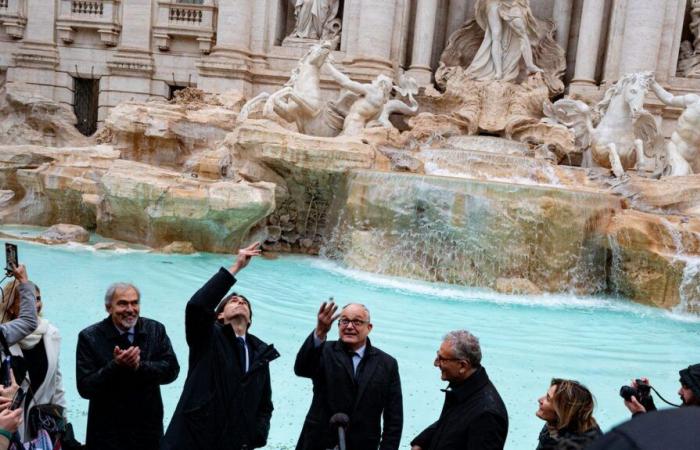 Roms Trevi-Brunnen wird nach umfangreichen Reinigungsarbeiten wieder geöffnet und schränkt die Besucherzahlen ein