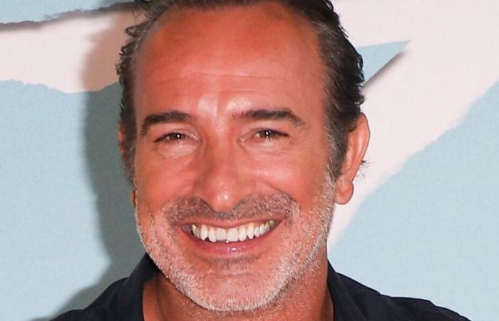 „Ich fragte mich, ob ich körperlich durchhalten würde“, erzählt Jean Dujardin über seine Stuntszenen in der France 2-Serie