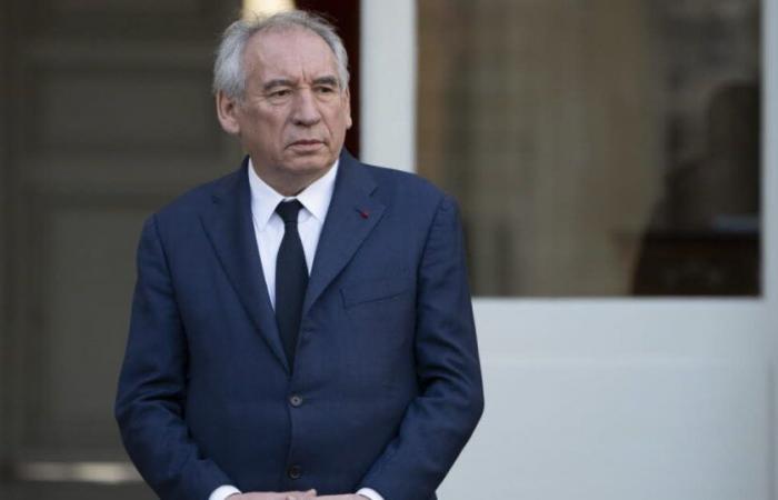 Live. Da die Regierung noch nicht gebildet ist, ist die Unbeliebtheit von François Bayrou bereits rekordverdächtig