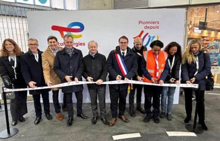 Total eröffnet die erste 100 % elektrische Tankstelle in Paris