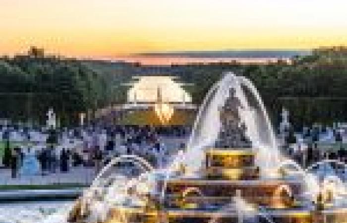 Die Grandes Eaux Nocturnes 2025 im Schloss Versailles: beleuchtete Springbrunnen und Feuerwerk!