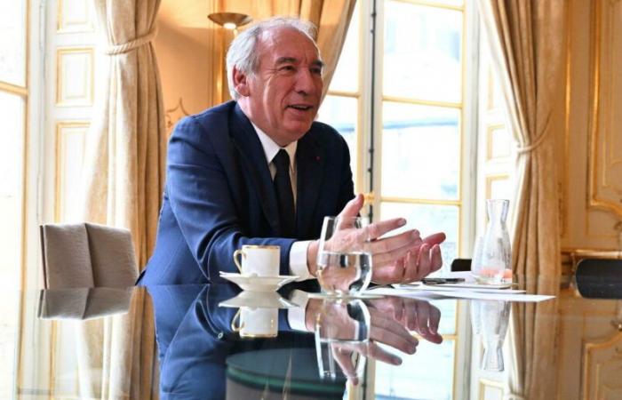 Bayrou macht „Barnier bis“