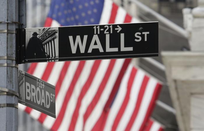 Die Wall Street schließt mit Hilfe einer Handvoll Technologieaktien höher