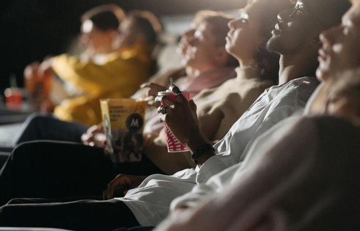 Es ist falsch, dass die Generation Z nicht gerne ins Kino geht. Eine Studie bestätigt nun, dass es für die große Mehrheit die Lieblingsbeschäftigung ist