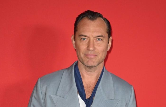 Jude Law hat „ein großes Problem“ mit seiner berühmten romantischen Weihnachtskomödie „The Holiday“