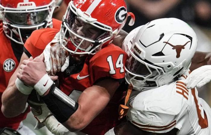 Fußball heute im Fernsehen: Fußballspiele heute: Bowl-Action an Heiligabend, wichtige Matchups und College-Playoff-Showdowns zum Anschauen