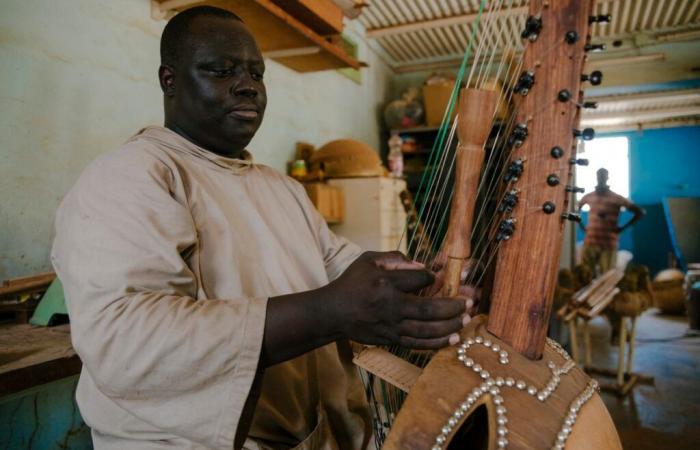 Im Senegal die lange Arbeit der Neuerfindung der Kora durch die Mönche von Keur Moussa