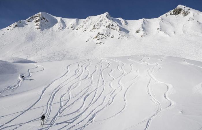 Lawine im Wallis: Off-Piste-Skifahrer in Les Crosets gesucht