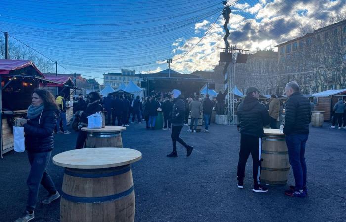 „Bei dem Wetter und den Schließungen war es nicht einfach“, schließt der Weihnachtsmarkt von Bastia seine Ausgabe 2024 ab