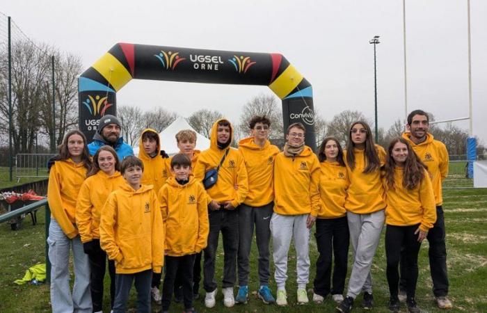 Casseneuil. Mittelschüler von Saint-Pierre bei den französischen Cross-Country-Meisterschaften