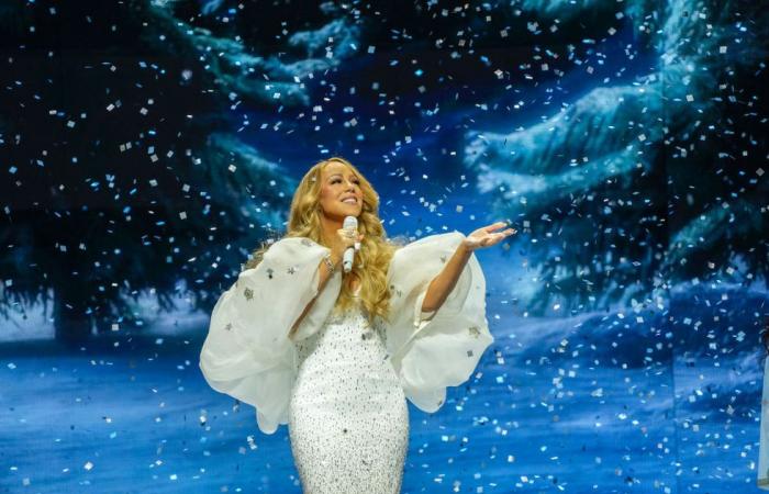 Mariah Carey eröffnet eine weihnachtliche Bar, der Wahnsinn: Hier sind die Fotos