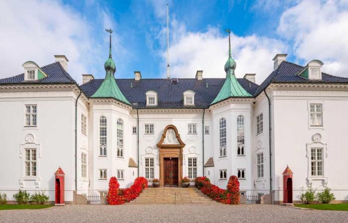 Die dänische Königsfamilie feiert ihr Weihnachtstreffen mit Königin Margrethe auf Schloss Marselisborg