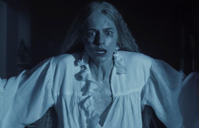 „Er wird dich nie gehen lassen, ohne dass es perfekt ist“ – „Nosferatu“-Stars Lily-Rose Depp und Emma Corrin verraten Robert Eggers‘ Geheimnisse über das Einfangen von Terror