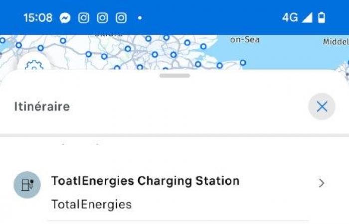 Testen der Stellantis E-Routen-Anwendung für Elektroautos von Peugeot, Citroën und Fiat