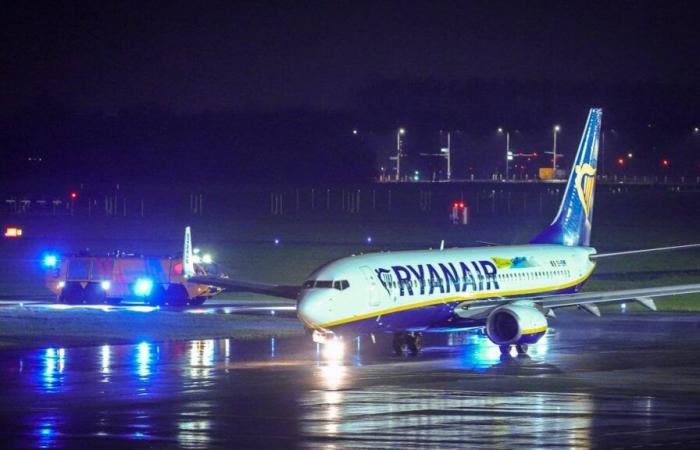 „Absoluter Albtraum“: Panik bei stürmischem Flug von Eindhoven