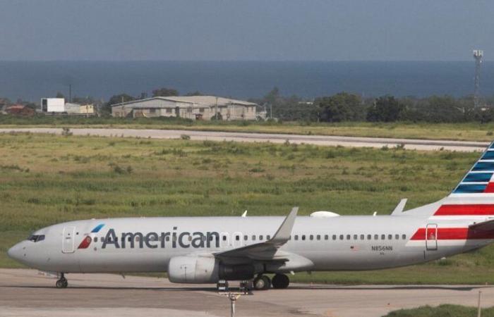 Sind die technischen Probleme der American Airlines gelöst? / Zweistündiger Startstopp am Morgen: Chaos in den USA