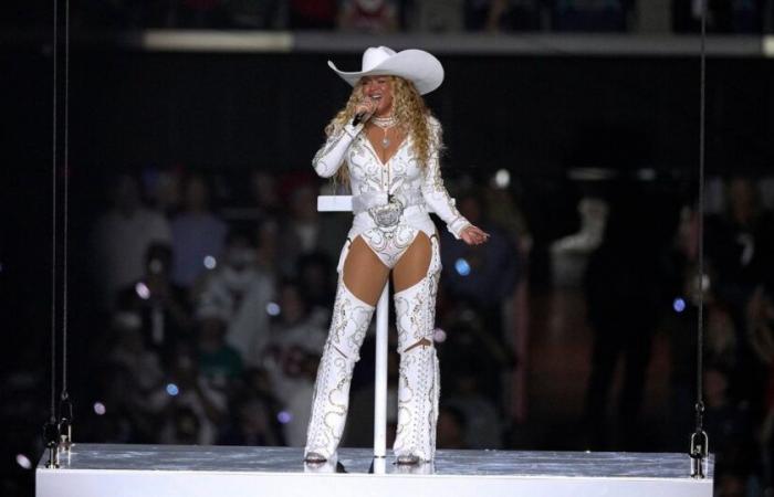 Beyoncé spielt während der NFL-Halbzeitshow ein „Cowboy Carter“-Medley