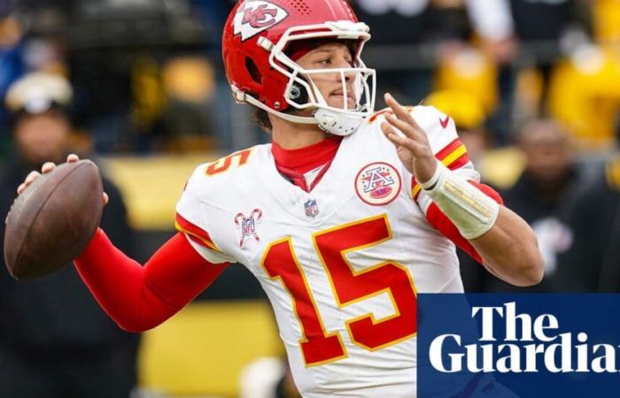 Mahomes glänzt, als die Chiefs sich mit einem Vorbeimarsch an den Steelers die Topgesetzte der AFC sichern | NFL