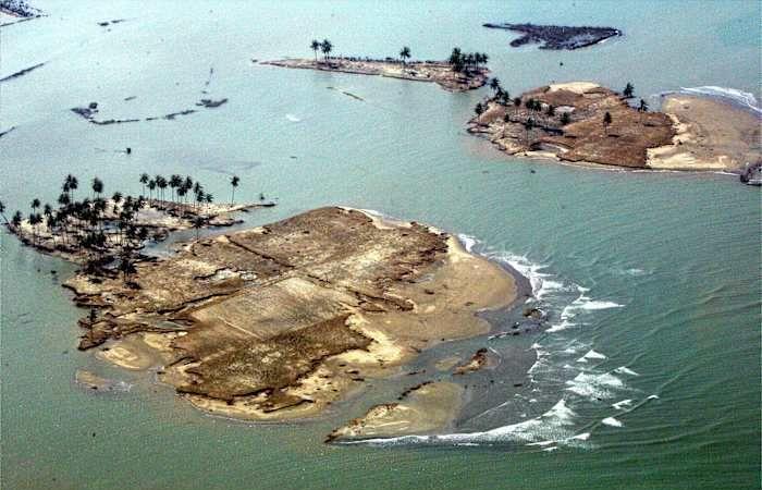 Gebete und Tränen erinnern an den 20. Jahrestag des Tsunamis im Indischen Ozean, bei dem etwa 230.000 Menschen ums Leben kamen