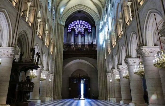 Notre-Dame feiert zum ersten Mal seit dem Brand wieder Weihnachten