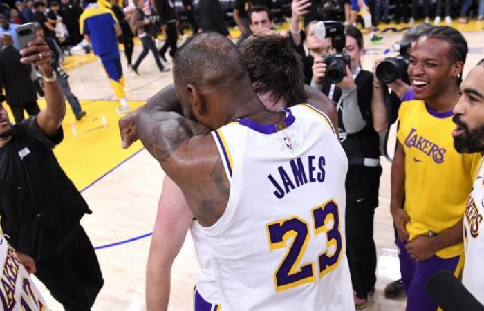 LeBron James trotzt beim Sieg der Lakers über die Warriors erneut seinem Alter