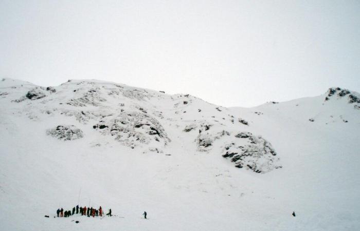 In Les Arcs, Savoie, ist ein Teenager in einer Lawine ums Leben gekommen