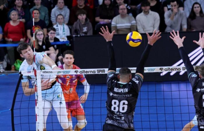 Erleben Sie den Sieg von Poitiers gegen Tours in einem hitzigen Derby zum letzten Mal von Earvin Ngapeth