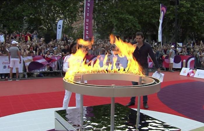 RETRO 2024. Das Übergehen des olympischen Feuers auf Korsika