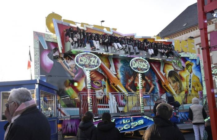 Zwei Orte, zwei Atmosphären auf dem Jahrmarkt von Pithiviers