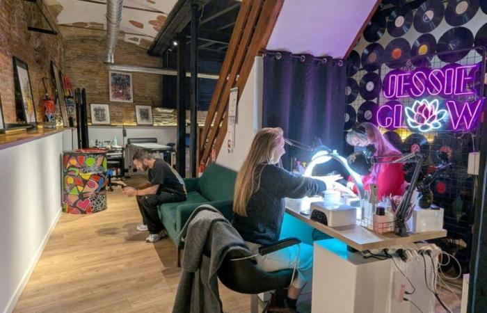 Dieser neue Concept Store in Toulouse vereint Tätowierungen, Piercings, Nagelkunst und Künstlerausstellungen