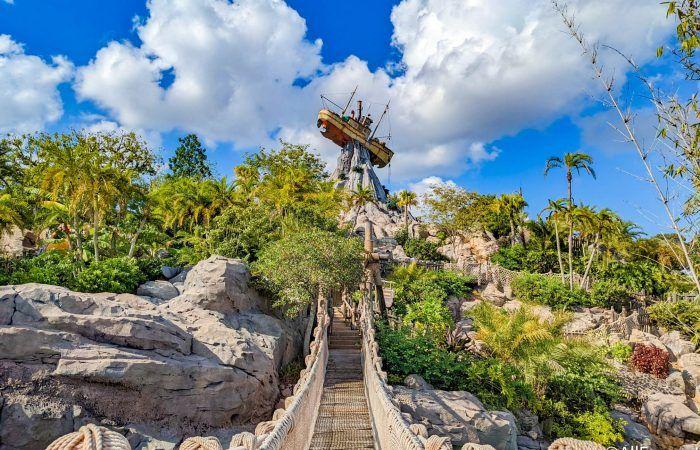 A NEW Disney World Hotel Perk Starts Today!