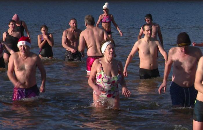 Sie haben das Jahr begonnen… in eiskaltem Wasser!